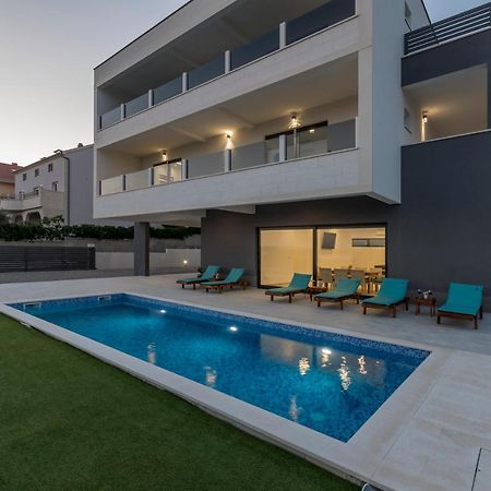 Luxury Villa La Nonna Ana - Heated Pool, Sea View, Near Split Каштела Екстер'єр фото