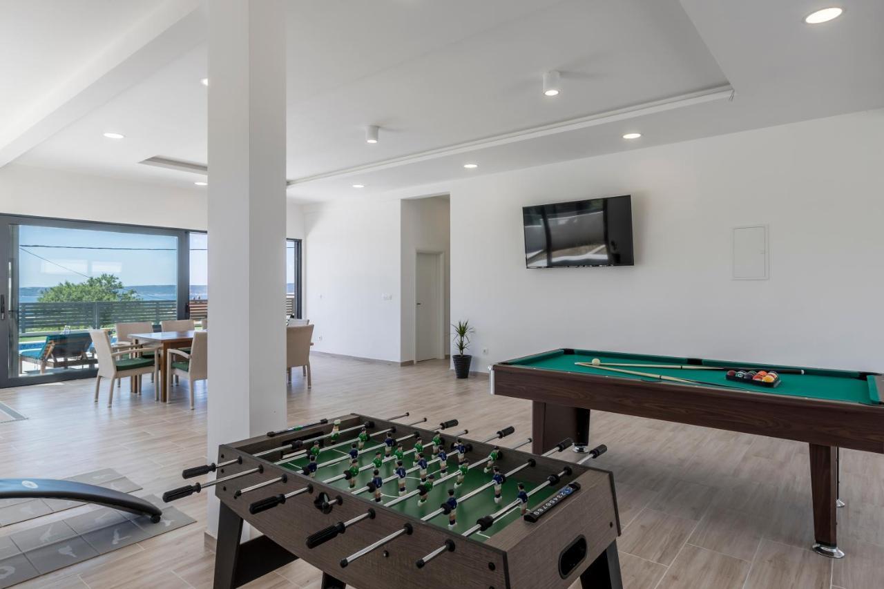 Luxury Villa La Nonna Ana - Heated Pool, Sea View, Near Split Каштела Екстер'єр фото
