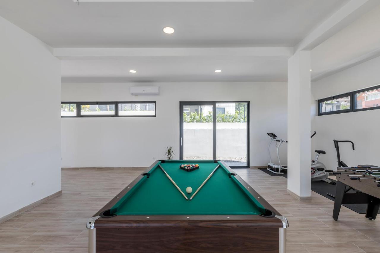 Luxury Villa La Nonna Ana - Heated Pool, Sea View, Near Split Каштела Екстер'єр фото