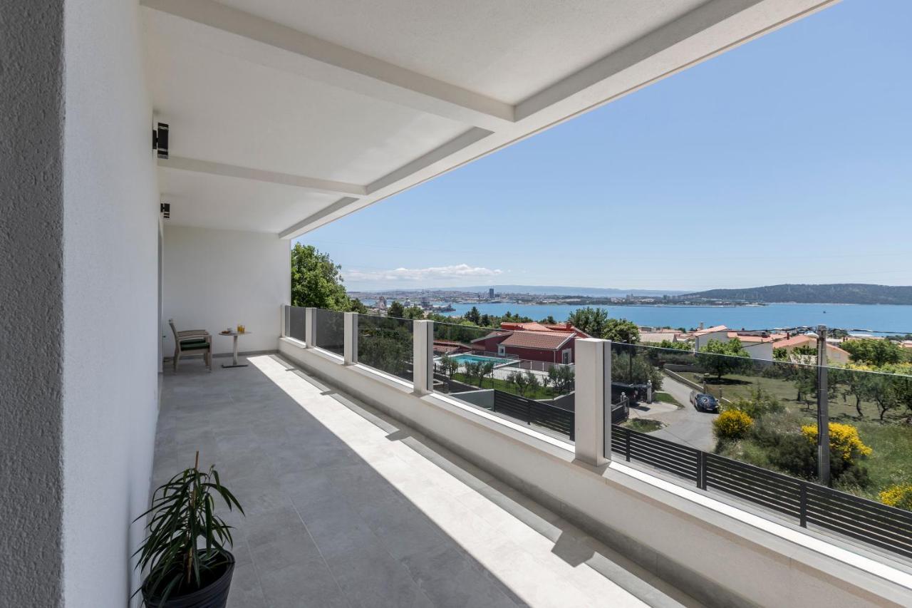 Luxury Villa La Nonna Ana - Heated Pool, Sea View, Near Split Каштела Екстер'єр фото