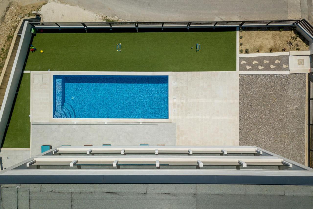 Luxury Villa La Nonna Ana - Heated Pool, Sea View, Near Split Каштела Екстер'єр фото